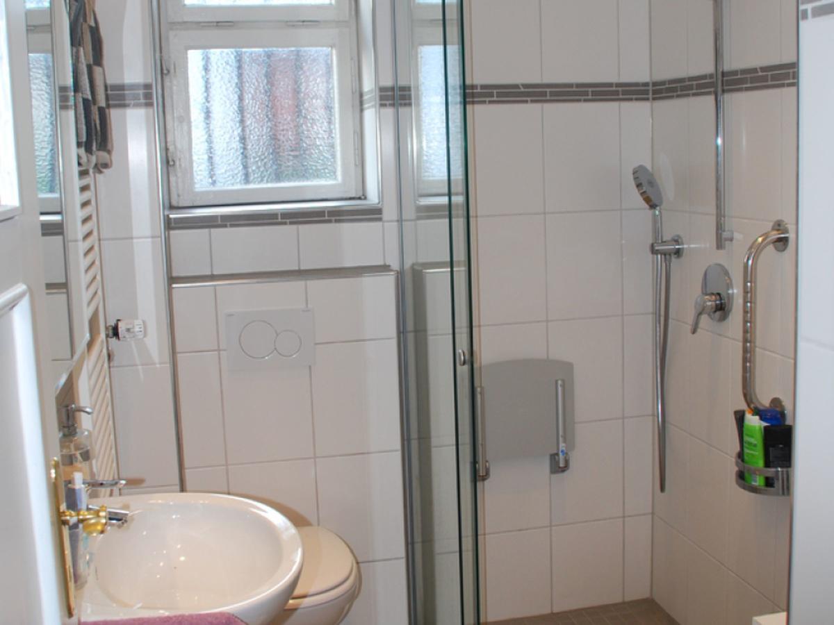 Apartament Rotes Haus Ueber Den Weinbergen Konstancja Zewnętrze zdjęcie